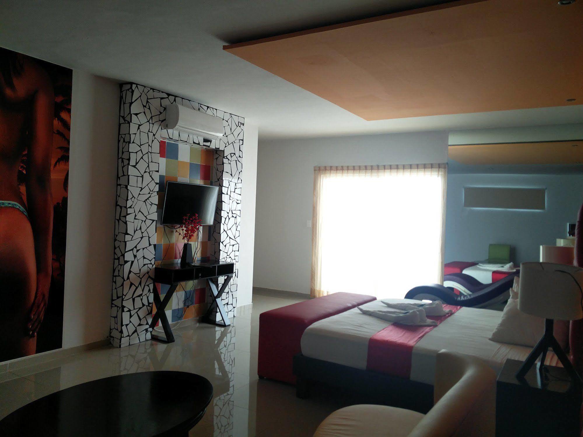 Vita Love Hotel Mérida Exteriér fotografie